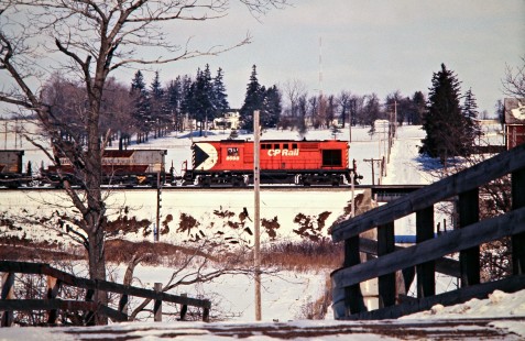 Eastbound Canadian Pacific Railway freight train at Lobo, Ontario, in the winter of 1973. Photograph by John F. Bjorklund, © 2015, Center for Railroad Photography and Art. Bjorklund-36-13-16