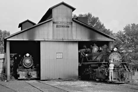 Its work done, Mississippian Railway no. 77 slides slowly into enginehouse where it will be checked out and lubed for tomorrow's run in August 1955. Photograph by J. Parker Lamb, © 2016, Center for Railroad Photography and Art. Lamb-02-028-07