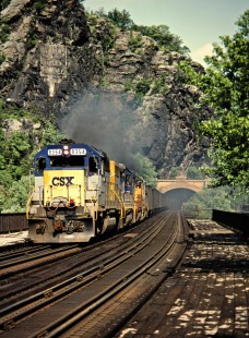 Westbound CSX Transportation freight train crossing the Potomac River in Harpers Ferry, West Virginia, on May 20, 1993. Photograph by John F. Bjorklund, © 2015, Center for Railroad Photography and Art. Bjorklund-45-01-19