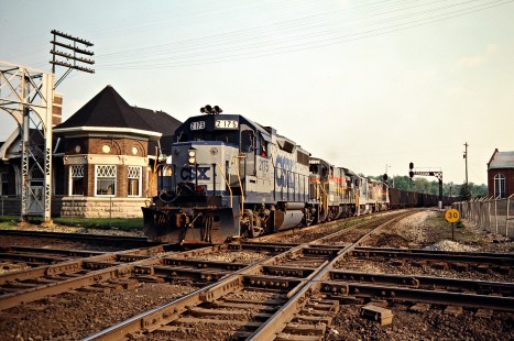Northbound CSX Transportation freight train at crossing in Marion, Ohio, on May 11, 1991. Photograph by John F. Bjorklund, © 2015, Center for Railroad Photography and Art. Bjorklund-44-23-13