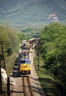 Westbound CSX Transportation freight train in Natural Bridge, Virginia, on April 23, 1998. Photograph by John F. Bjorklund, © 2015, Center for Railroad Photography and Art. Bjorklund-45-14-05