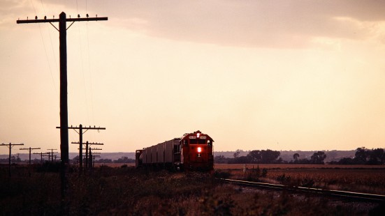 Eastbound Illinois Central Gulf Railroad freight train near Dunlap, Iowa, on September 20, 1980. Photograph by John F. Bjorklund, © 2016, Center for Railroad Photography and Art. Bjorklund-60-13-18