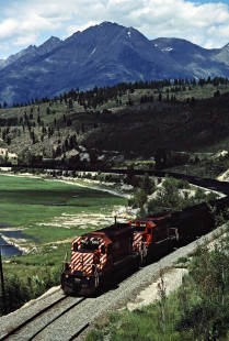 Eastbound Canadian Pacific Railway freight train near Colvalli, British Columbia, on July 19, 1983. Photograph by John F. Bjorklund, © 2015, Center for Railroad Photography and Art. Bjorklund-37-24-15