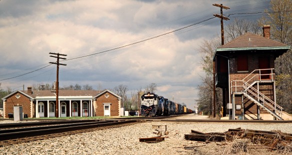 Southbound Richmond, Fredericksburg and Potomac Railroad freight train in Doswell, Virginia, on April 7, 1990. Photograph by John F. Bjorklund, © 2015, Center for Railroad Photography and Art. Bjorklund-44-13-07