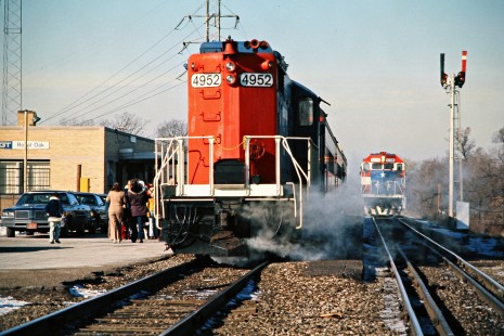 Grand Trunk Western Railroad in Royal Oak, Michigan, with GTW's Santa Claus train on December 11, 1976. Photograph by John F. Bjorklund, © 2016, Center for Railroad Photography and Art. Bjorklund-58-17-02
