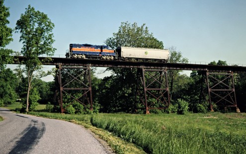 Westbound Maryland Midland Railway freight train in Ladiesburg, Maryland, on May 21, 1993. Photograph by John F. Bjorklund, © 2015, Center for Railroad Photography and Art. Bjorklund-45-02-17