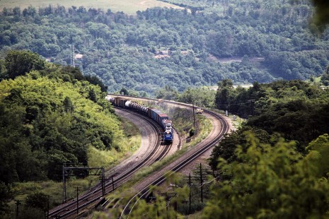 Conrail freight train at Tunnel Hill, Pennsylvania, on August 12, 1992. Photograph by John F. Bjorklund, © 2015, Center for Railroad Photography and Art. Bjorklund-31-11-21