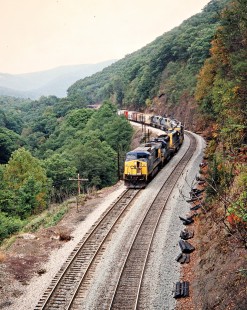 Westbound CSX Transportation freight train climbing Seventeen Mile Grade in Swanton, Maryland, on September 25, 1995. Photograph by John F. Bjorklund, © 2015, Center for Railroad Photography and Art. Bjorklund-45-11-22