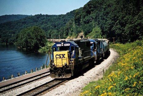 Eastbound CSX Transportation freight train in Confluence, Pennsylvania, on August 25, 1996. Photograph by John F. Bjorklund, © 2015, Center for Railroad Photography and Art. Bjorklund-45-12-08