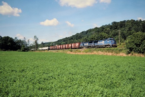 Eastbound Conrail freight train in Fonda, New York, on August 30, 1996. Photograph by John F. Bjorklund, © 2015, Center for Railroad Photography and Art. Bjorklund-31-20-15