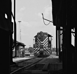Meridian and Bigbee Railroad Geep no. 102 at shop in Meridian, Mississippi, after daily run in August 1958. Photograph by J. Parker Lamb, © 2016, Center for Railroad Photography and Art. Lamb-02-033-11