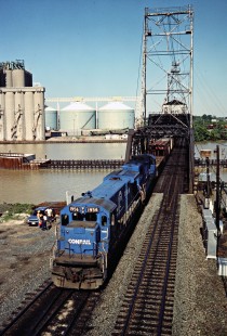 Eastbound Conrail freight train crossing Maumee River in Toledo, Ohio, on June 3, 1984. Photograph by John F. Bjorklund, © 2015, Center for Railroad Photography and Art. Bjorklund-29-09-02