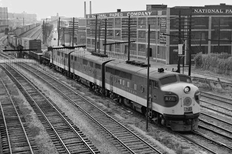 Macon-bound Southern Railway freight heads toward Terminal Station in Atlanta, Georgia, on October 16, 1954. Photograph by J. Parker Lamb, © 2016, Center for Railroad Photography and Art. Lamb-01-117-05