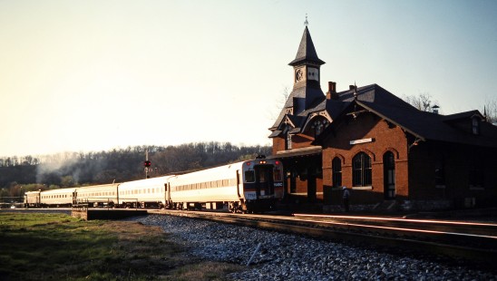 Westbound Maryland Area Regional Commuter passenger train on CSX Transportation track at station in Point of Rocks, Maryland, on April 5, 1990. Photograph by John F. Bjorklund, © 2015, Center for Railroad Photography and Art. Bjorklund-44-11-12